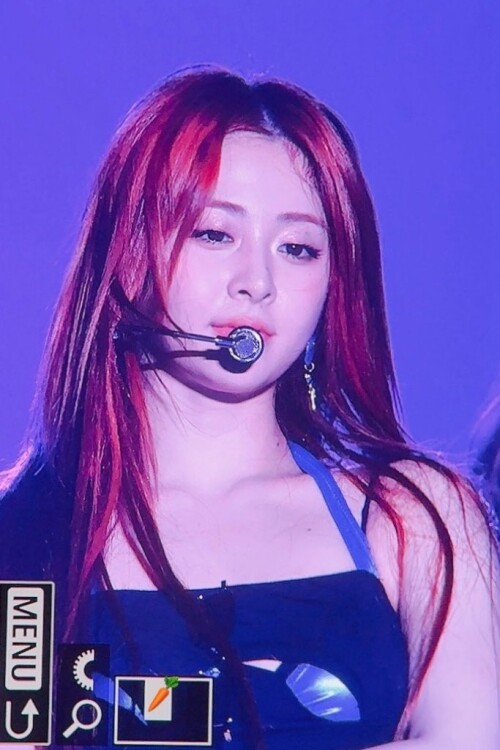 1931302599615246690 3ad856a56cfa44383