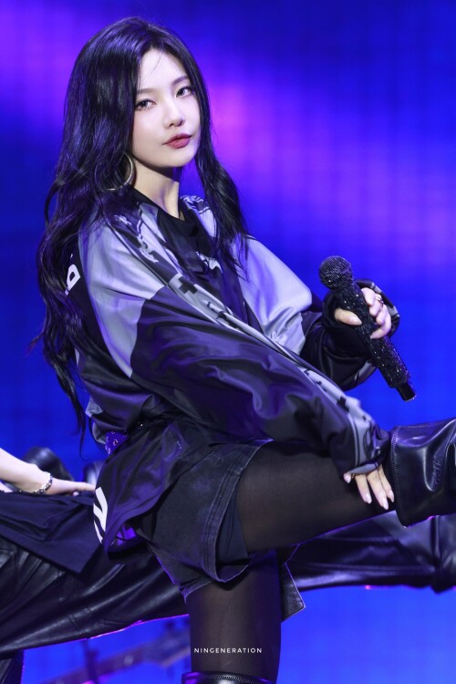 1937655156889256124 3d33cbb8c9c144b12