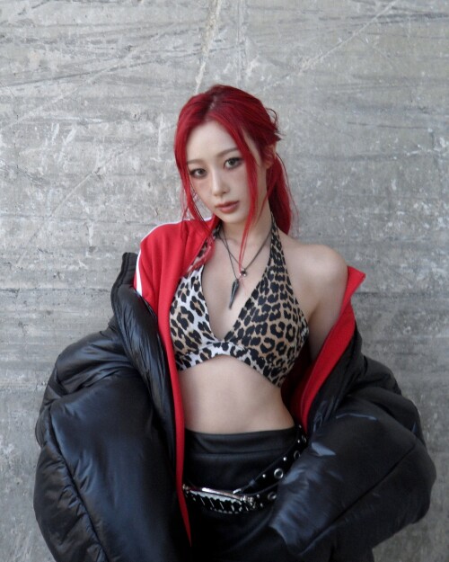 1944728791676596296 33c329b23dc22be56