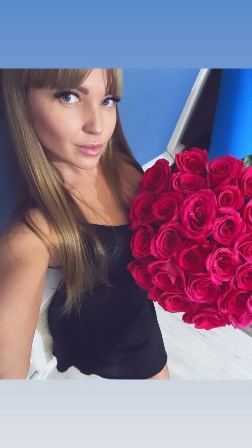 1956925y346421ecb26b68e3