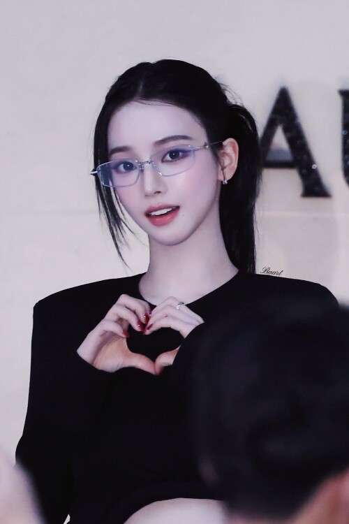 1963195103846994249 1f4d5c6c8dcde2785