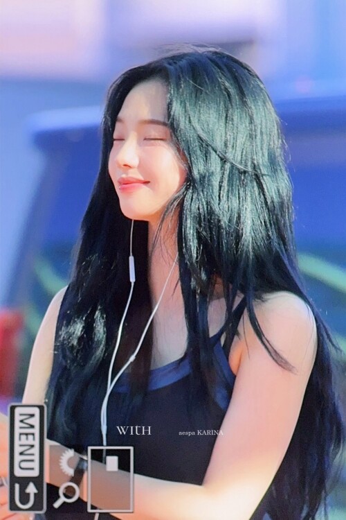 1965573713316999637 19ffa48b5ba1dd7c1