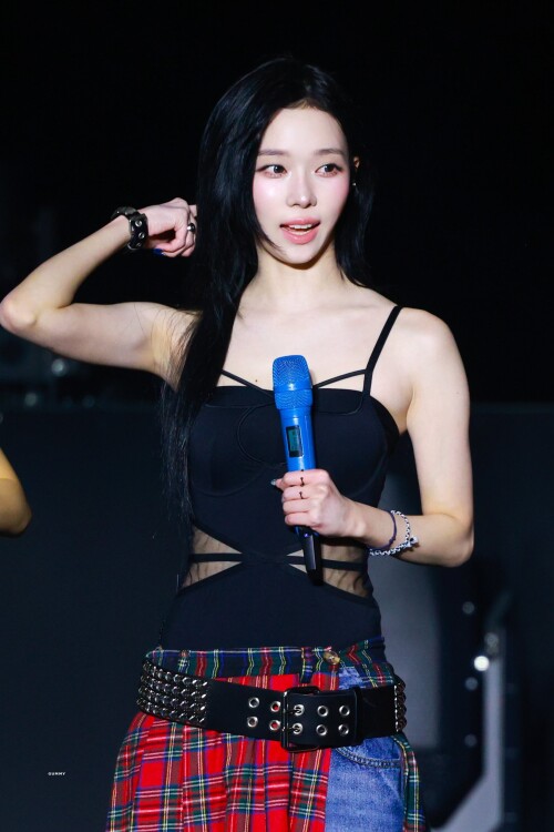 1969751786060915191 3358cdbf16cea833b