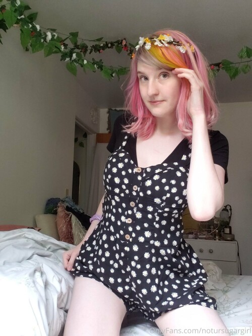 1980x2640 ddb3e1d4d29c83d710f826985fa8500b3d78f3c9e4b884ee