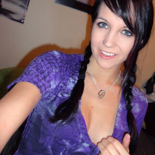 199-09-lg49c5f2a2b8df6fb1