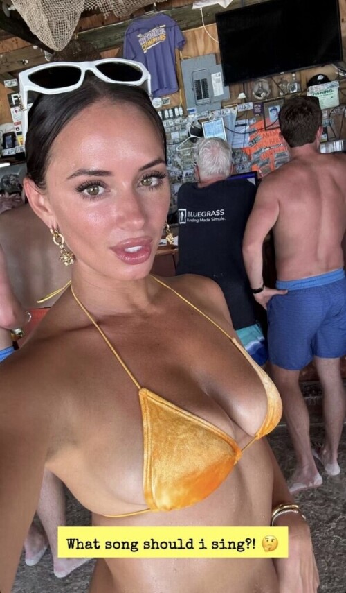 1A30D265 8DD7 4005 9952 36EA88BF6F9D874ad54eea554f59