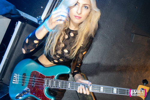 1A965C4E 1130 44DC A37B F2999CFB08B0c7c8a9ff2c6c9357