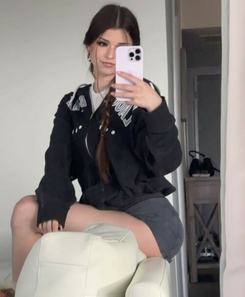 1AB89621 02AC 482A A4F4 26094F56C1E2