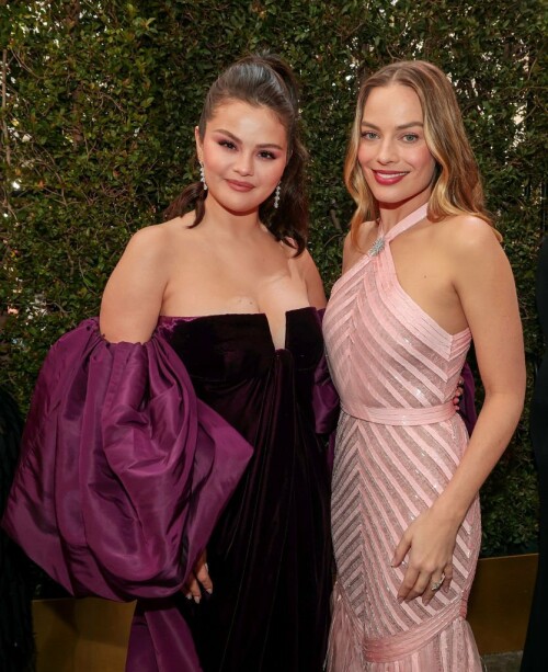 BEVERLY HILLS, CALIFORNIA - JANUARY 10: 80th Annual GOLDEN GLOBE AWARDS -- Pictured: (l-r) Selena Gomez and Margot Robbie arrive at the 80th Annual Golden Globe Awards held at the Beverly Hilton Hotel on January 10, 2023 in Beverly Hills, California. --  (Photo by Christopher Polk/NBC/NBC via Getty Images)