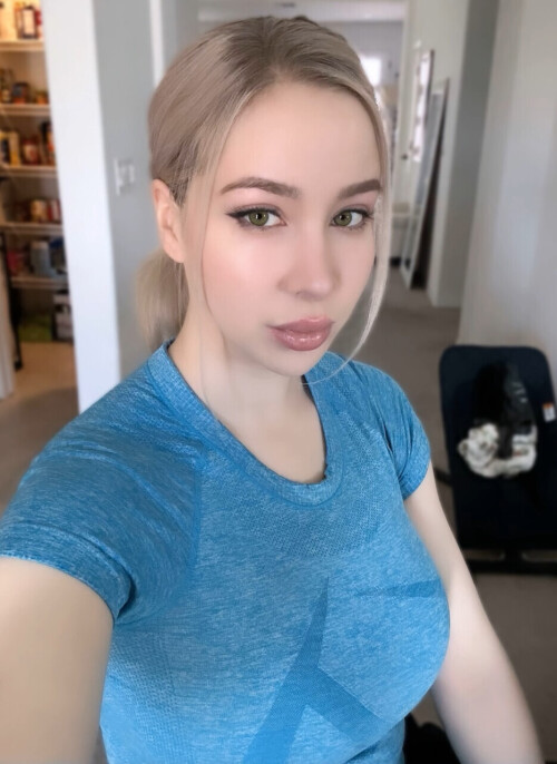 1BD2EAAC 7E2F 40F7 B2B3 6264EF5F23C335da8ad1bd7da372