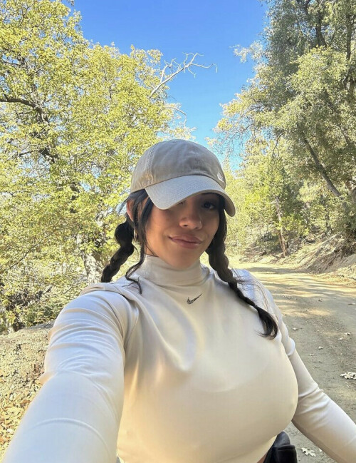 1D3B0F43 B2B3 404D 8048 E754014E85D3b227dbfdfefc9528