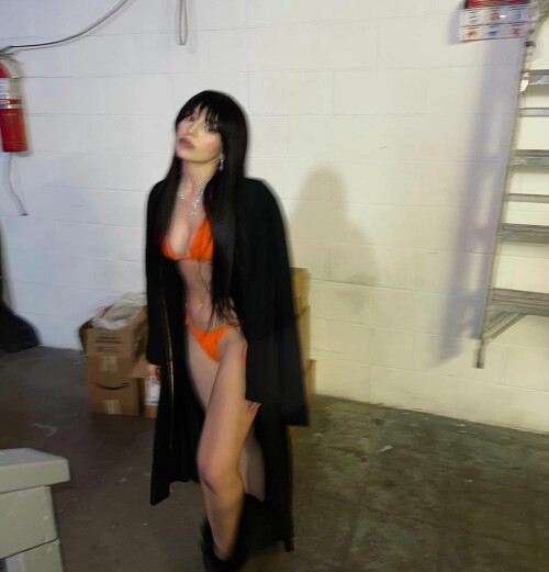 1D486EA2 8B07 4C77 8502 2C56A58CD5D0