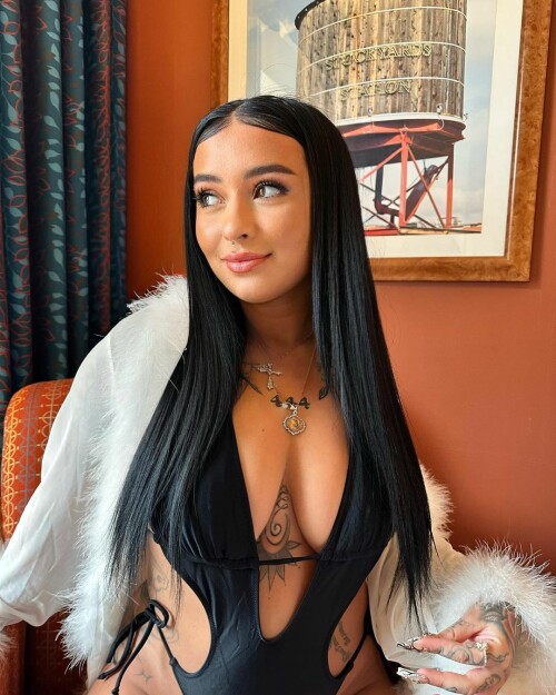 1F86E29E E0B2 4734 B7F4 651F5E798908