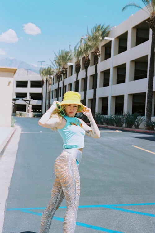 1 11 9be6dc4e2e5e1164