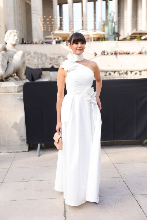 1 15 8c756bc151b9491d