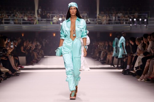 1 2 f9181a204f493af1