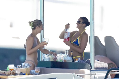 1 33 8557d0ce42e3902c3f3204190b3463f9