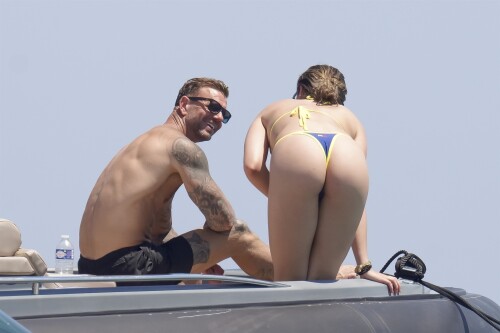 1 36 0d20c208c24dfcd72c2dad7a810ba459