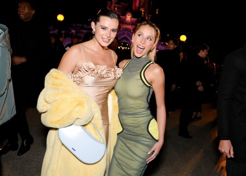 1 7 4df0250b7898d803c