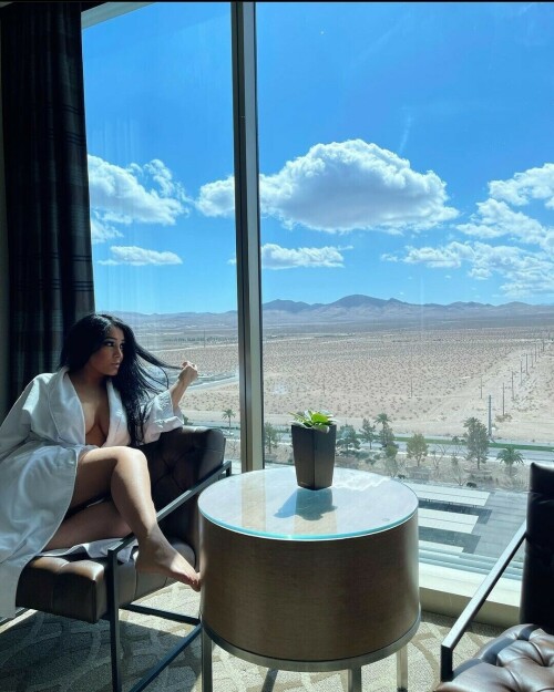 1a128079c450766288a746182587b219