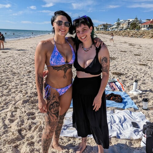 1d051727e0efc6c291f1be9410ea4aaa