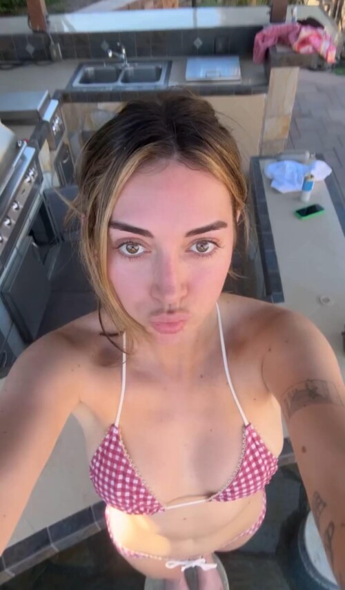 1kKF2o1 i387ba445d1b6aa4de