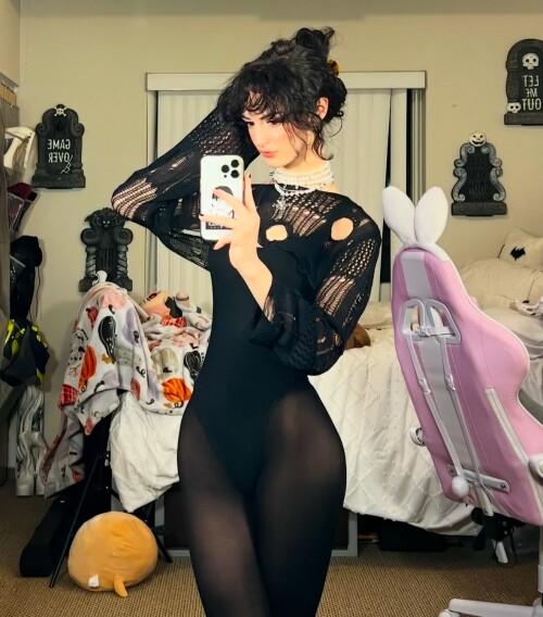 1kyle8 20250201 130039 31128526212415f3d401e7a1e4