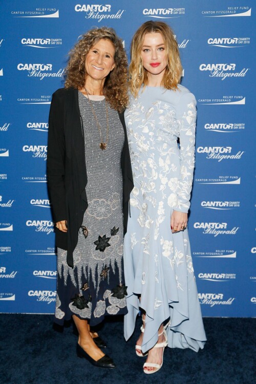 2 1k9nnKk8aca5aa3bda19448