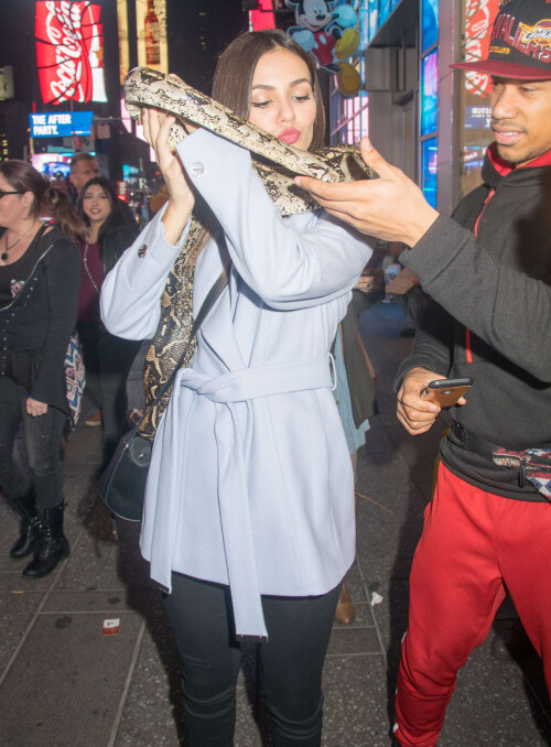 2 fA7RK7S07561c75705dc80a