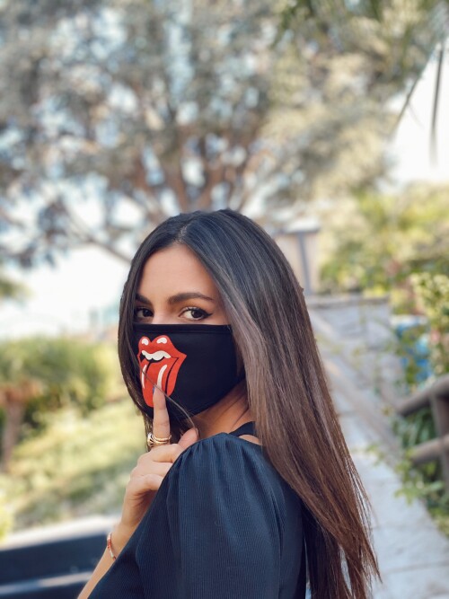 2 iQdmos84fc8c5a090cfc553