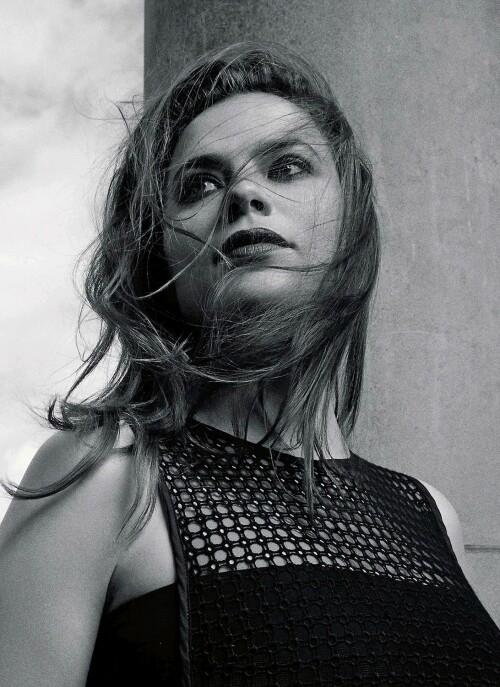 2 munb9J331ec61903f0b10db