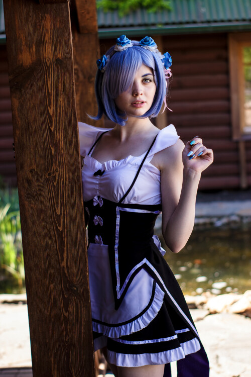 2 44323a76c37d471891