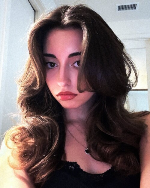 2 Imageca725a85adf8dc4f