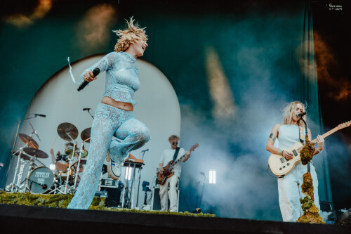 2.PommelienThijs socials 9e8f09a5411c8b124