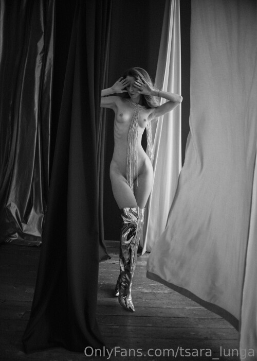 2000x2803 adf7457849ae44fede570b12e8c76839ff6a2a396595a5fc