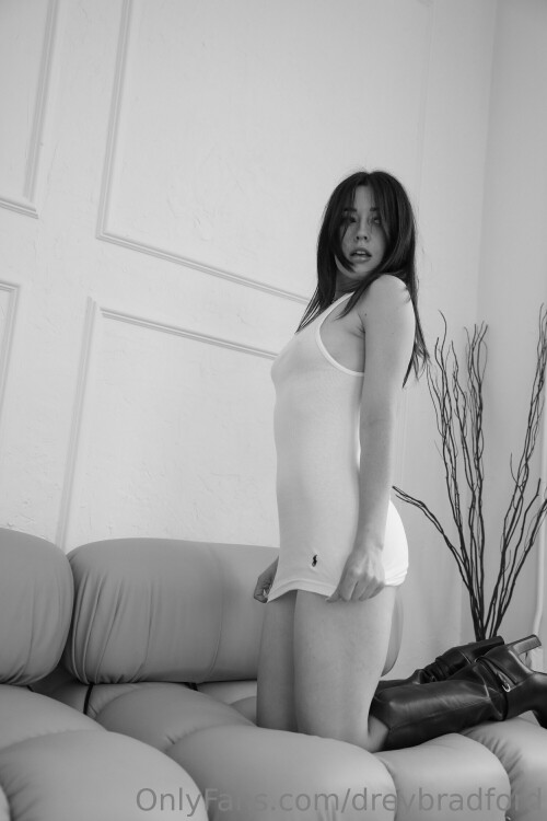 2000x3000 057f1f49d9df22eb6de657c7922e6edfc8b7d5edab119f85