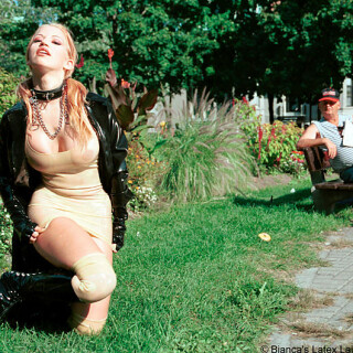 2001-10-fashion-pony-bianca_ponyout_04_13