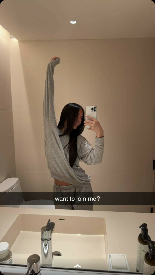 20044728 C35B 41A8 9673 2E1609860869