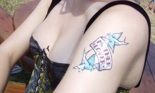 2010glastonburyEmma Watson115901202bf6580f64