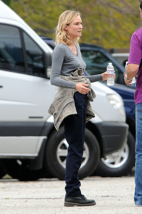 2014diane kruger on the set of the bridge in pasadena 48bc253045cf4d81f