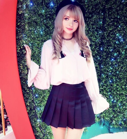 2017 DNCJ8Z XcAAobIq624653bc0d5a8641