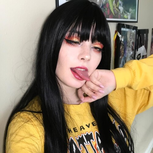 I dont rlly consider this ahegao but if u do wtv.Dont have new content yet so Im posting this for now. I rlly like the makeup here.
