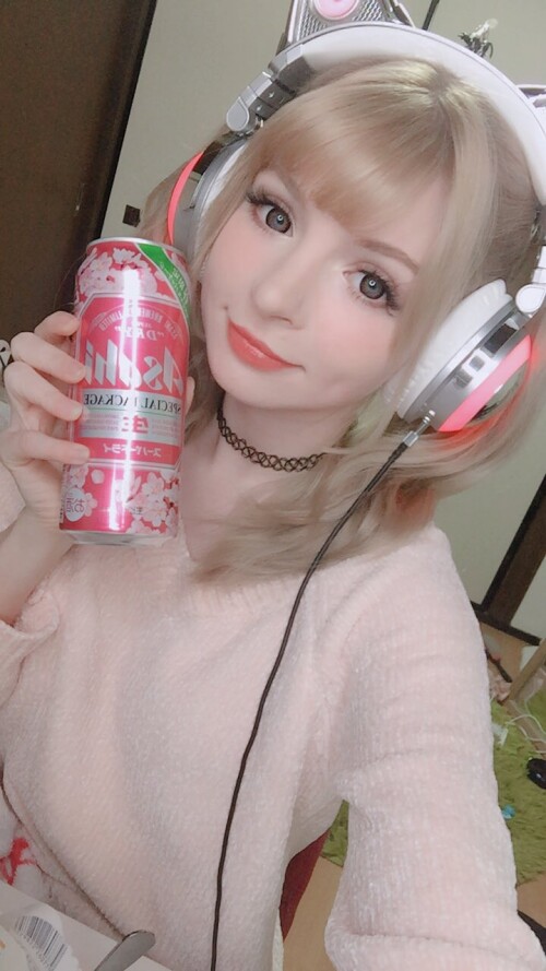 2018 DVlqjS UQAAIYIrcf79dc90e3ccc135