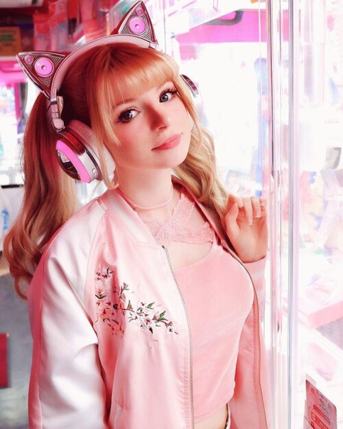 2018 DWIsxq VoAA3Etz6fbe897057a0d2e1