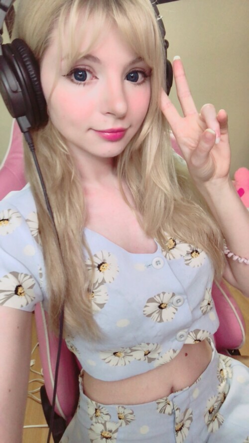 2018 DhtNAPtUcAIxknsf0760e42b1a74cda