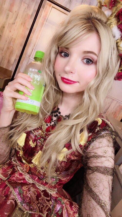 2018 DoU2aTyVAAAX bt60ac5f56d75dd2c6