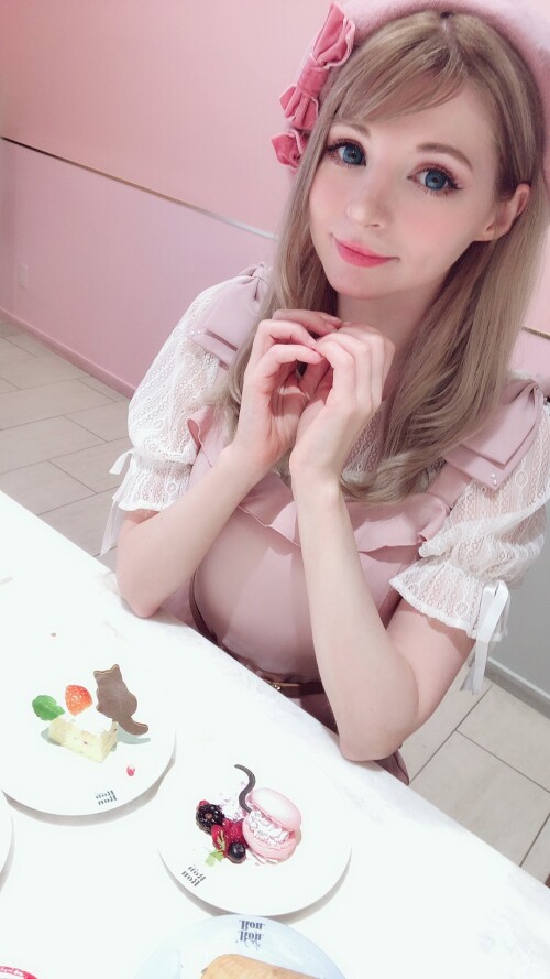 2018 DsWRG 5U4AA89Zr4a224b49b643d81c