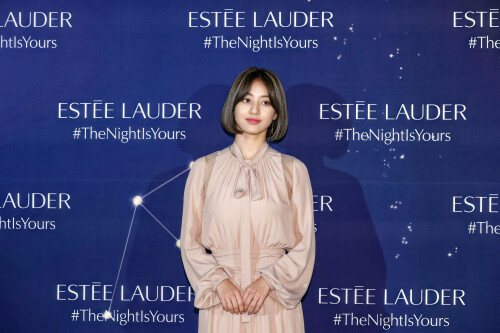2019 08 13 Jihyo Estee Lauder Photocall DA4e7601d10e4867f6d