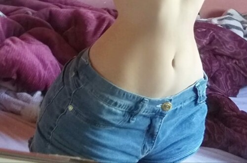 a barriga mais linda desse site