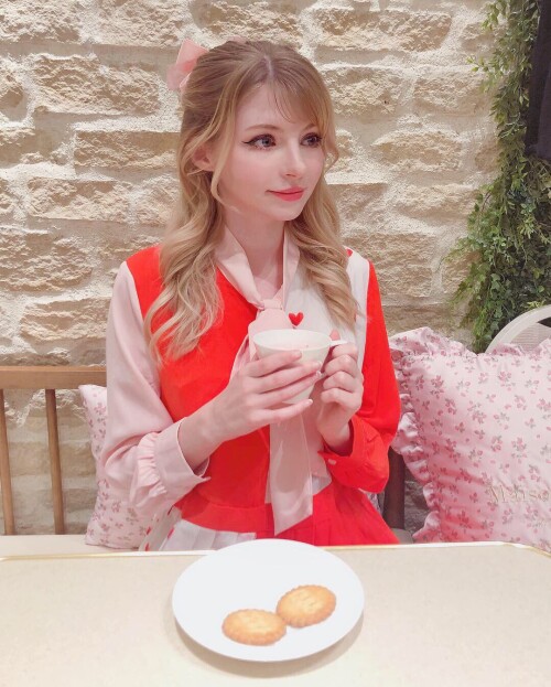 2019 D1nEbjDU8AAnvgPd0b51ea1968e3dbe